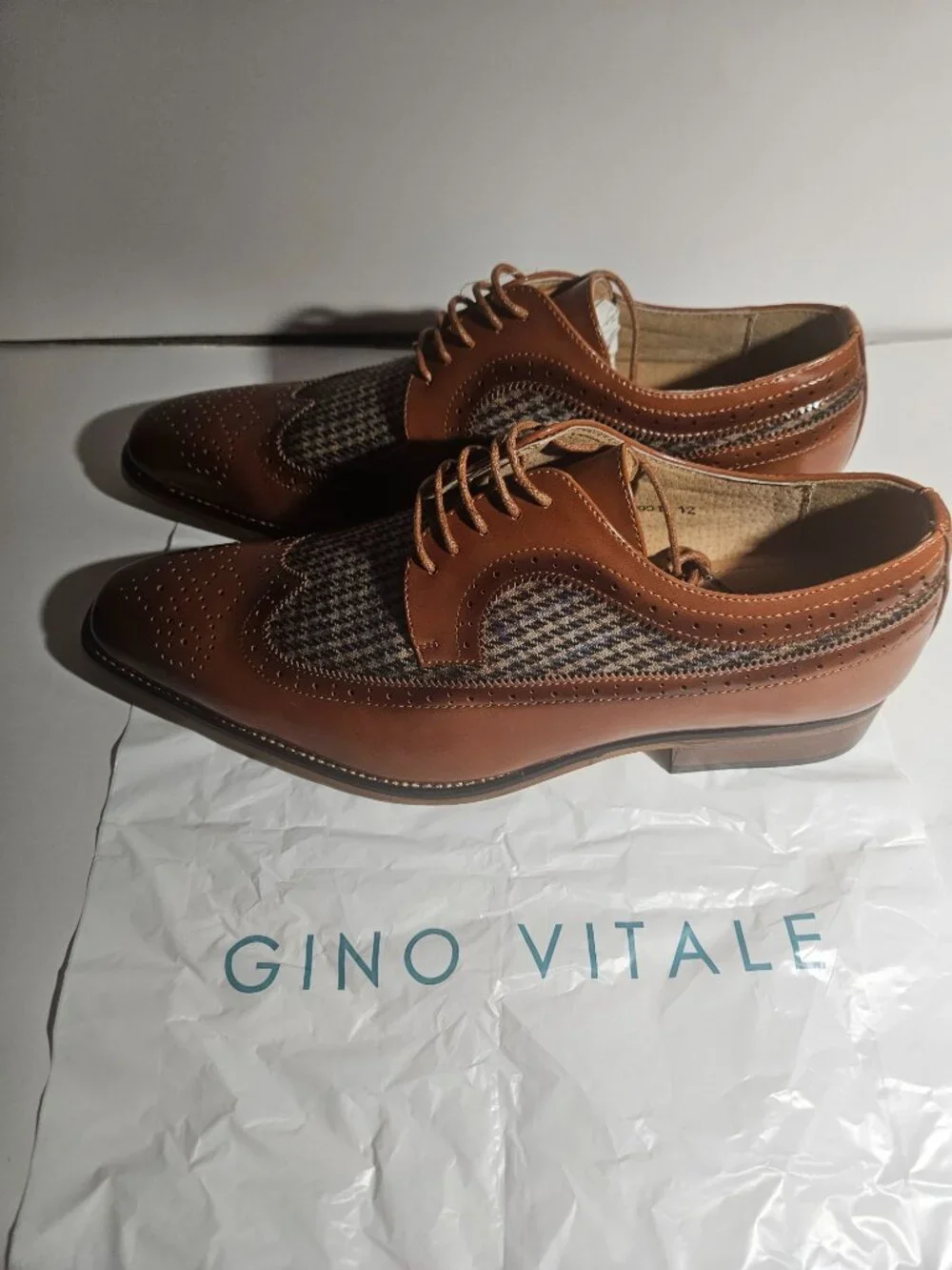 Gino Vitale 7901 Brogue Dress Shoes Brown Size 12 NWT